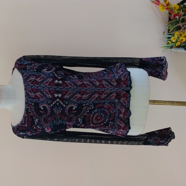Inc Xl Long Sleeve Top.